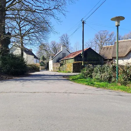 Penty La Houssaye Villa Pontivy Exterior photo